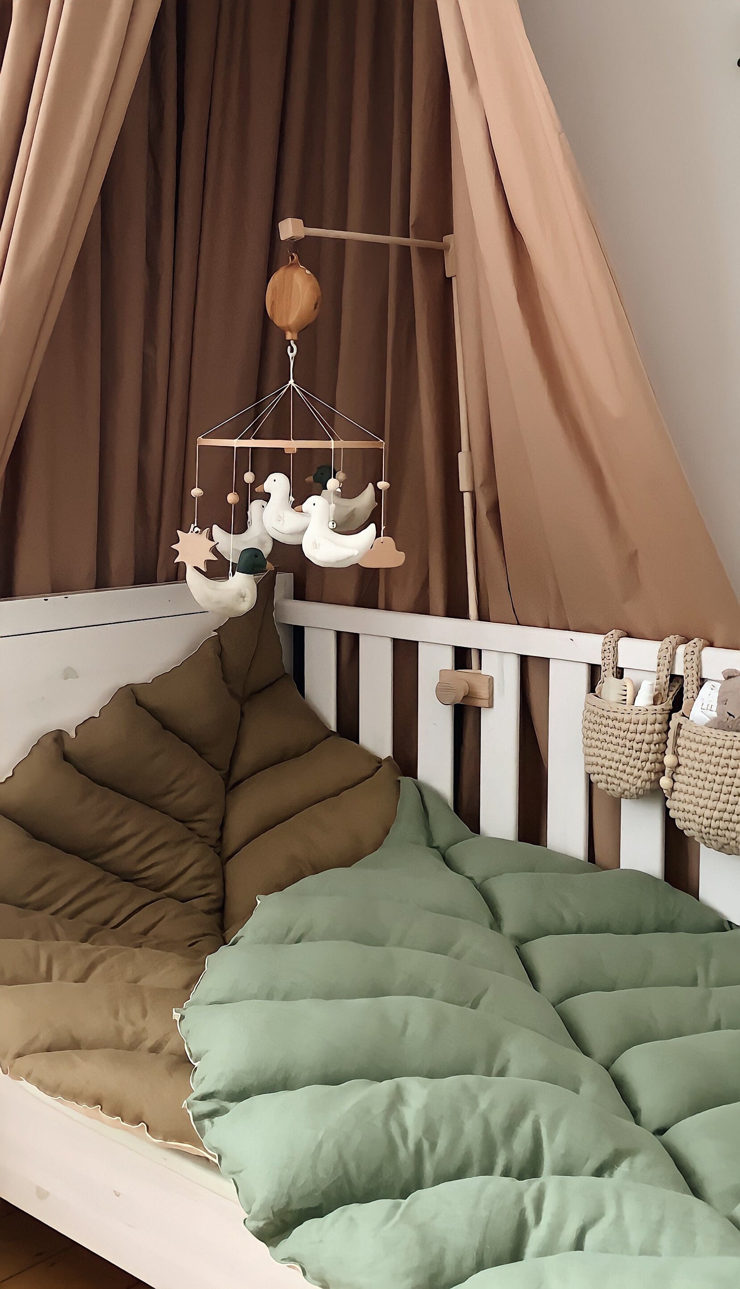 Krabbeldecke in Form von einem Blatt, Doppelseitig