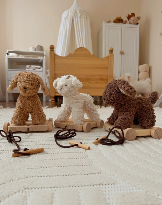 Nachziehtiere aus Bouclé